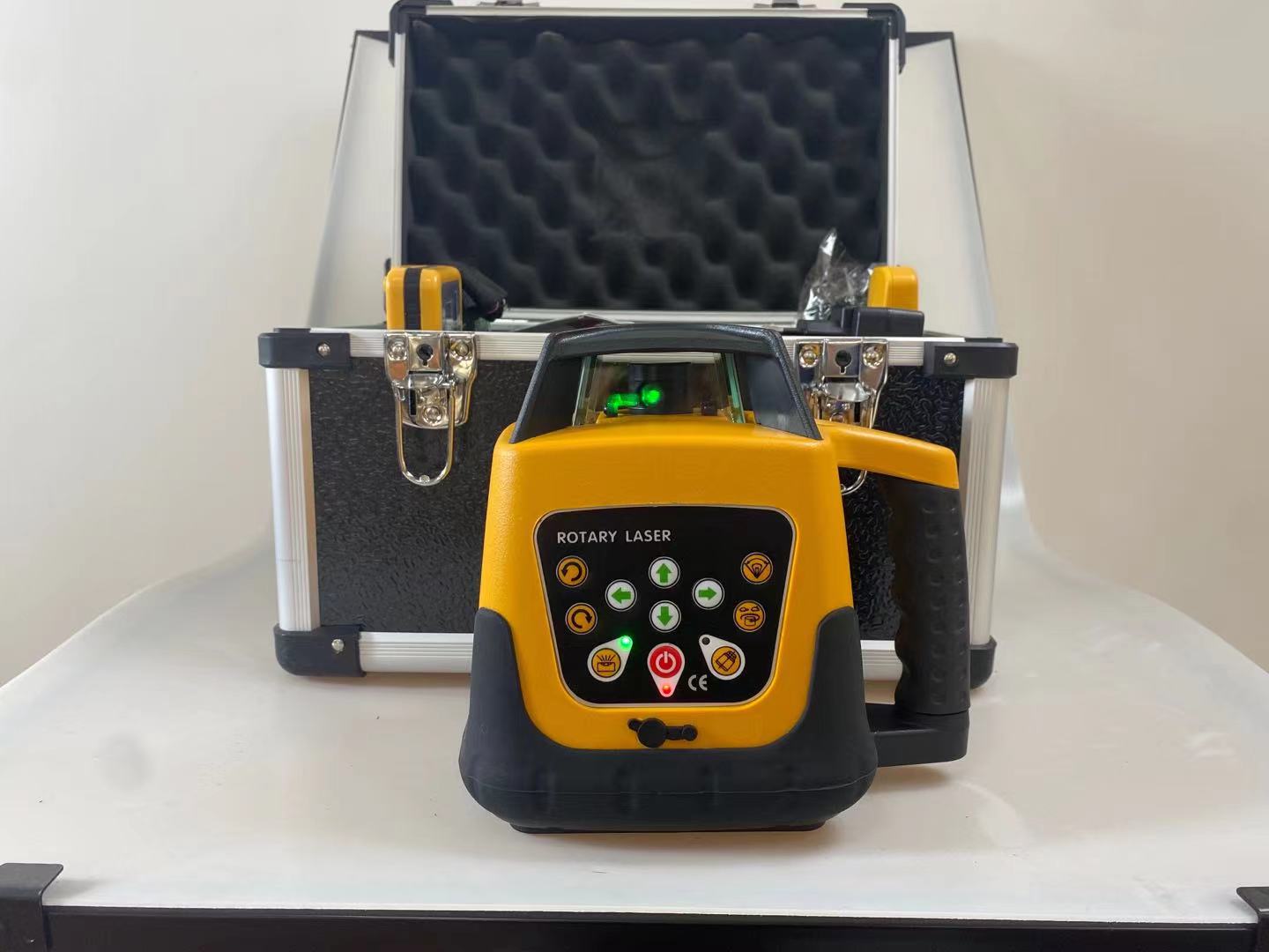 Rotary Laser Level 500M Range - Niveau Laser électronique rotatif 360 à